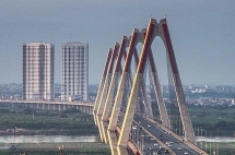 Nợ công vẫn tăng, cảnh báo áp lực trả nợ ngày càng cao