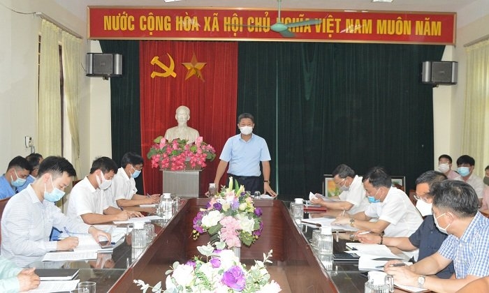 Phó Chủ tịch UBND TP Hà Nội: Tuyệt đối không lơ là, chủ quan về sự cố nứt đê hữu Hồng