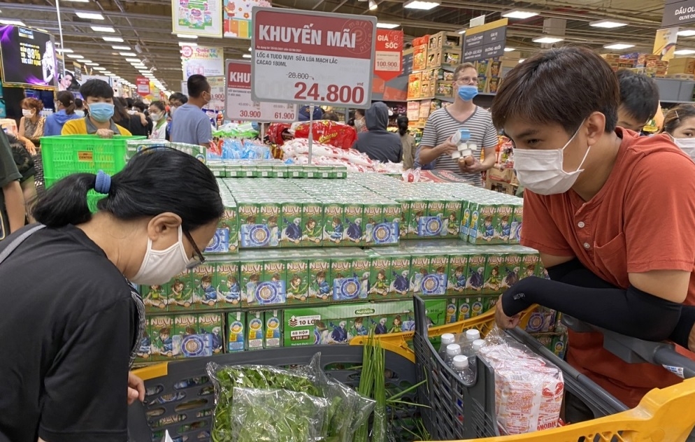 Khuyến cáo người dân ở TP HCM không đổ xô đi mua hàng tích trữ