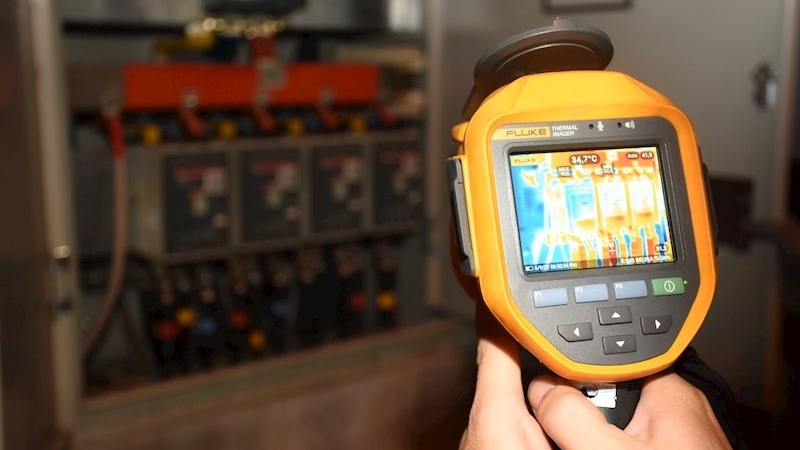 Cẩn thận tiền điện còn "nóng" hơn cả thời tiết