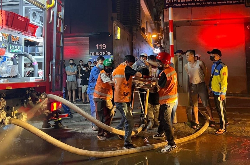 Nạn nhân vụ cháy ở Trung Kính được chi trả 2,72 tỷ đồng tiền bảo hiểm