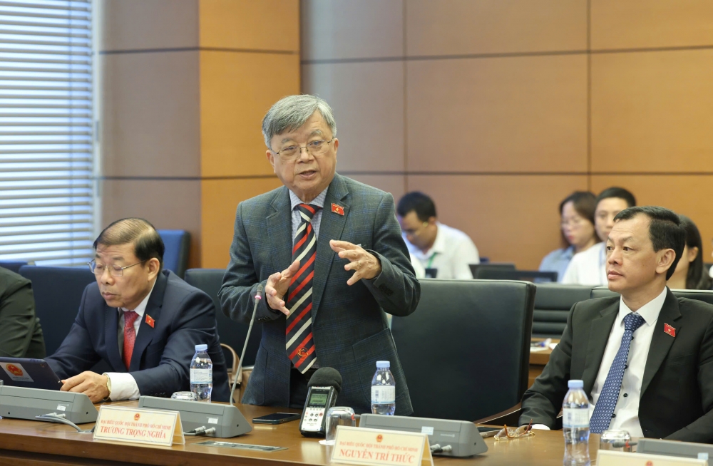 Khắc phục triệt để tình trạng cán bộ “sáng cắp ô đi, chiều cắp ô về”