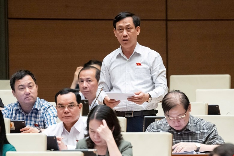 Hàng trăm nghìn nông dân trồng dừa lo lắng khi áp thuế với nước ngọt