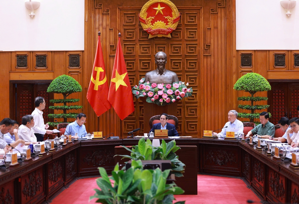 Thủ tướng: Trình Nghị quyết của Quốc hội về Trung tâm tài chính quốc tế ngay tại kỳ họp này