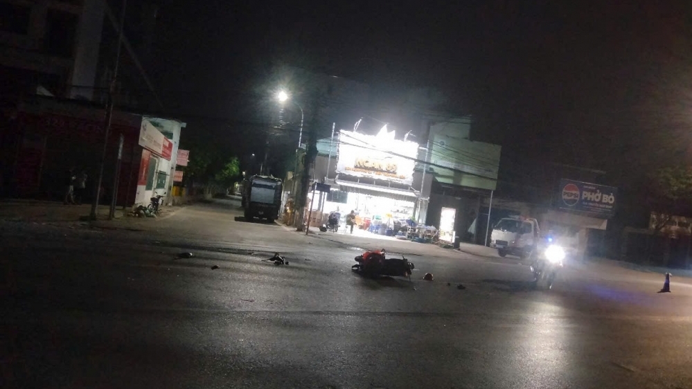 Nguy hiểm rình rập người dân vì thiếu đèn giao thông: Chủ tịch huyện Hoài Đức nói gì?