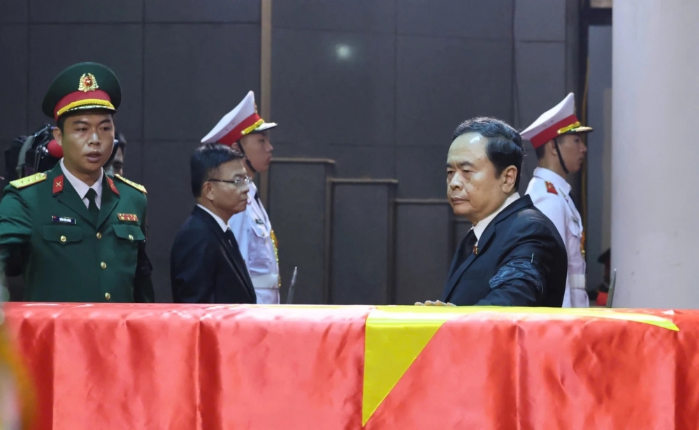 Lãnh đạo Đảng, Nhà nước ghi sổ tang tiễn biệt nguyên Chủ tịch nước Trần Đức Lương