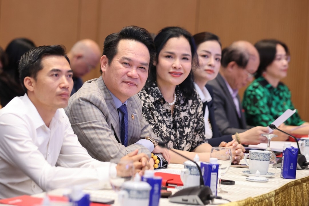 Kinh tế tư nhân đông nhưng chưa mạnh