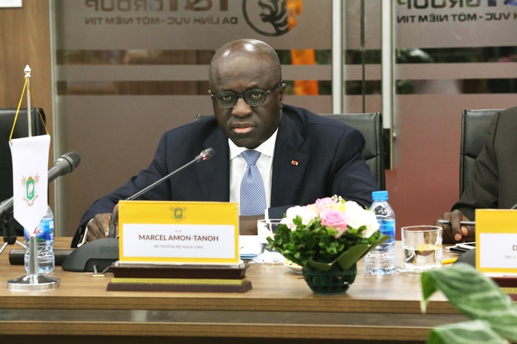 Tập đoàn T&T đầu tư nhiều dự án tại Bờ Biển Ngà tap doan tt dau tu nhieu du an tai bo bien nga