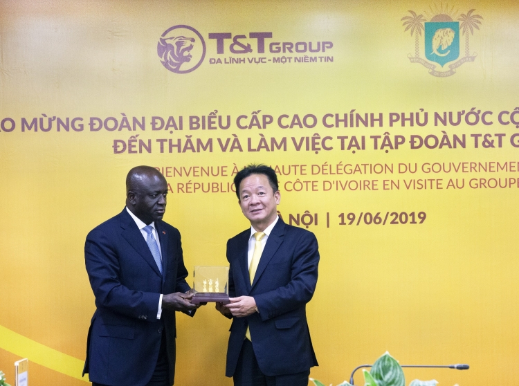Tập đoàn T&T đầu tư nhiều dự án tại Bờ Biển Ngà tap doan tt dau tu nhieu du an tai bo bien nga