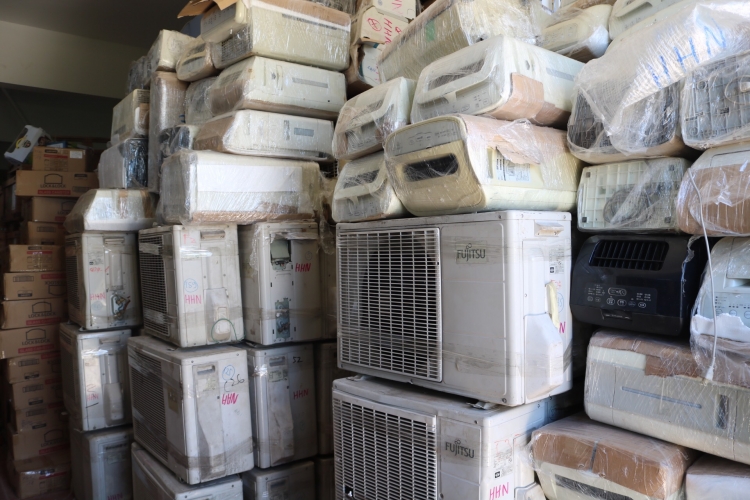 Phát hiện lô hàng điện lạnh cũ nhập lậu vận chuyển từ Nam ra Bắc phat hien lo hang dien lanh cu nhap lau van chuyen tu nam ra bac