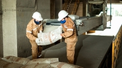 Doanh nghiệp xi măng nỗ lực với “mục tiêu kép”