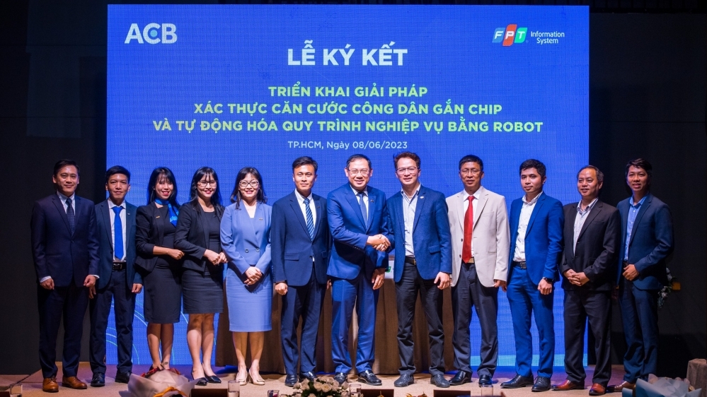 Ngân hàng ACB "bắt tay" với Tập đoàn FPT