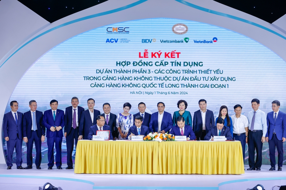 Các “ông lớn” ngân hàng cấp 1,8 tỷ USD xây sân bay Long Thành