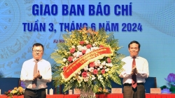 Báo chí cần có cách làm và tư duy mới phù hợp với kinh tế thị trường