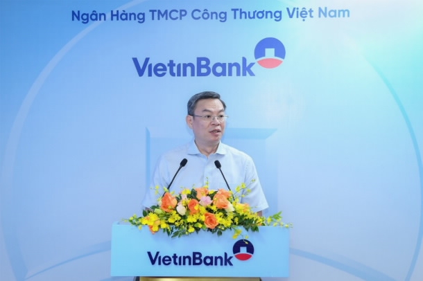 Lãnh đạo Ngân hàng Nhà nước làm việc với cán bộ chủ chốt VietinBank