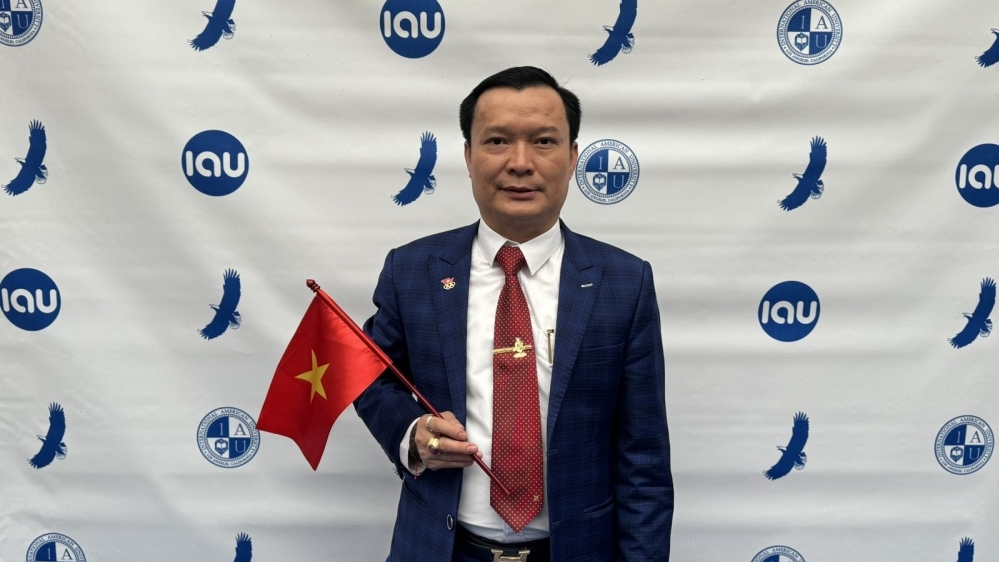 Tiến sĩ người Việt được trao bằng Viện sĩ và Giáo sư danh dự ở Mỹ