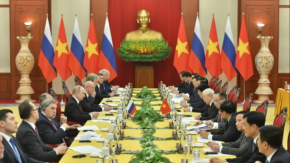 Tổng thống Nga Putin kết thúc tốt đẹp chuyến thăm Việt Nam