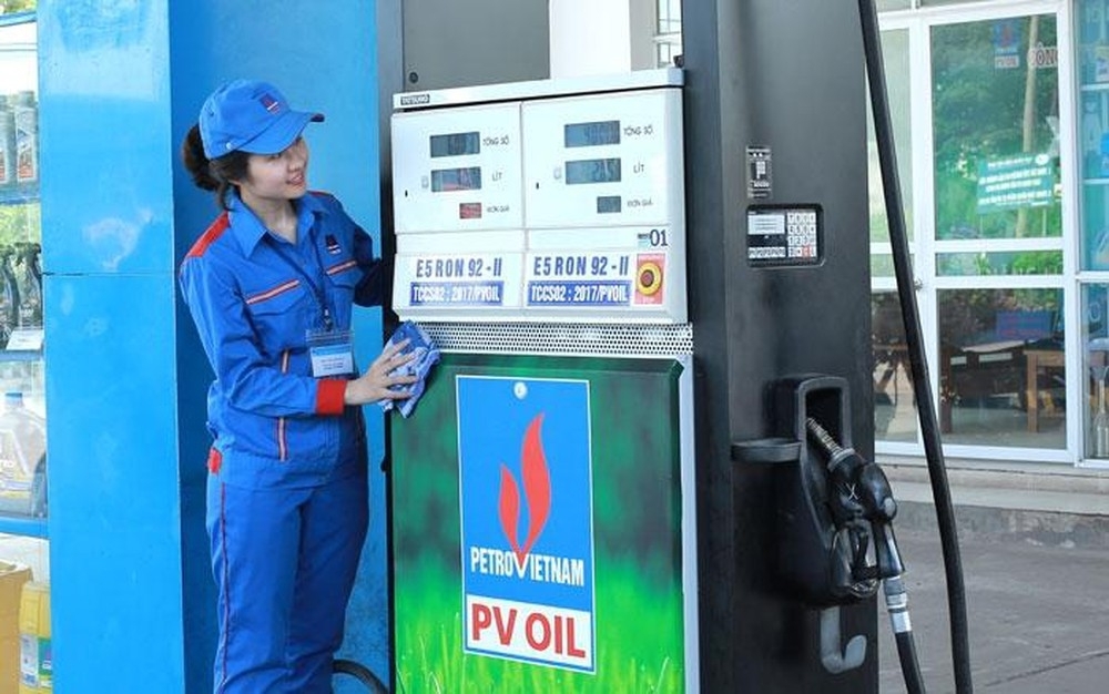 Thủ tướng: Không để thiếu xăng dầu trong mọi tình huống