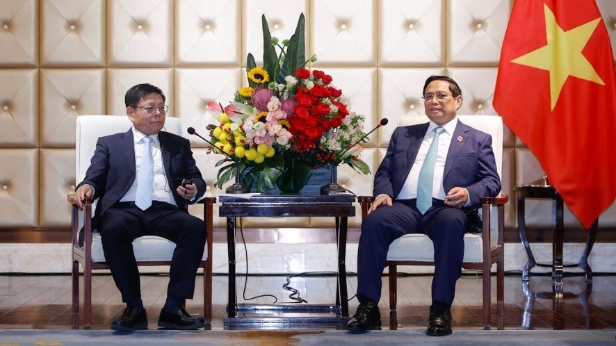 Thủ tướng đề nghị các tập đoàn Trung Quốc đầu tư đường sắt Việt Nam