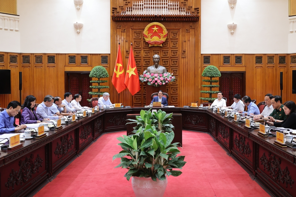 Thủ tướng chủ trì cuộc họp Thường trực Chính phủ về kinh tế - xã hội
