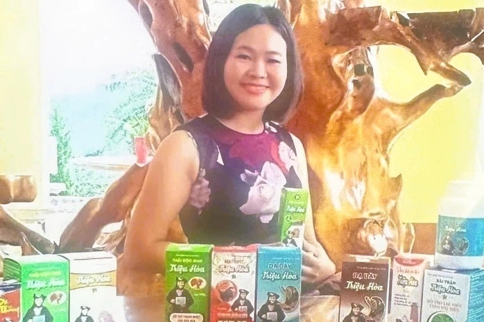 Khởi tố nữ Giám đốc vì kinh doanh thực phẩm chức năng giả Khởi tố nữ Giám đốc vì kinh doanh thực phẩm chức năng giả