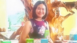 khoi to nu giam doc vi kinh doanh thuc pham chuc nang gia