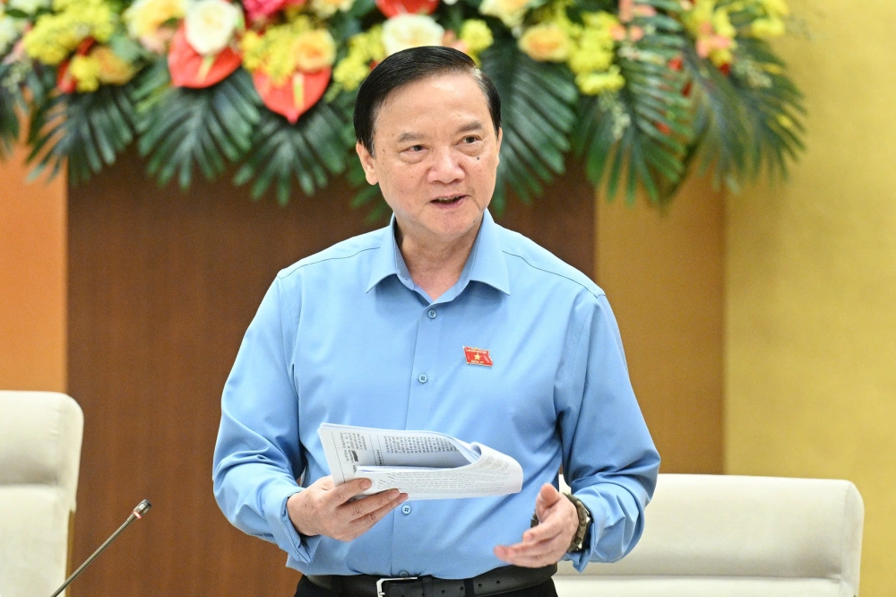 Có đại biểu Quốc hội chuyên trách 3-4 chức danh nhưng không biết bổ nhiệm khi nào Có đại biểu Quốc hội chuyên trách 3-4 chức danh nhưng không biết bổ nhiệm khi nào