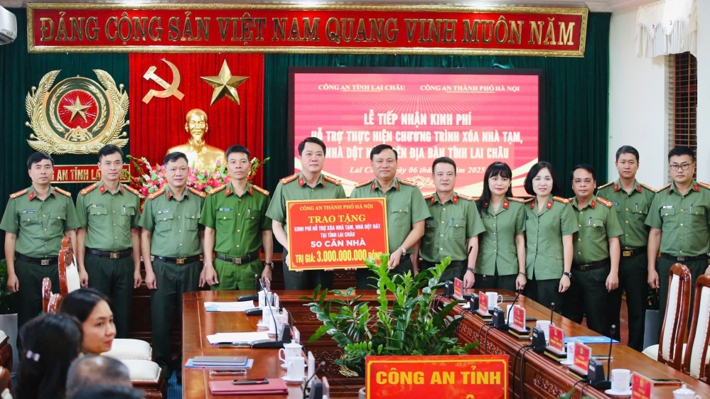 Nghĩa tình của Công an Hà Nội với đồng bào vùng cao