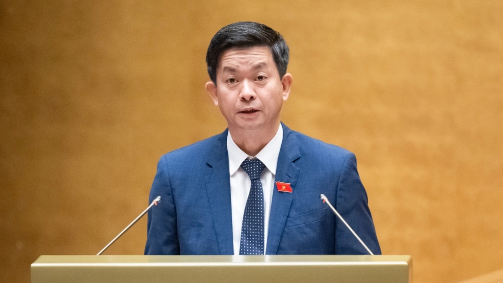 Ngày 16/6, Quốc hội biểu quyết thông qua Nghị quyết sửa đổi Hiến pháp