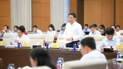 vi sao dat trung tam tai chinh quoc te tai tp hcm va da nang