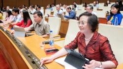 can bo cong chuc lam nhieu huong nhieu lam it huong it