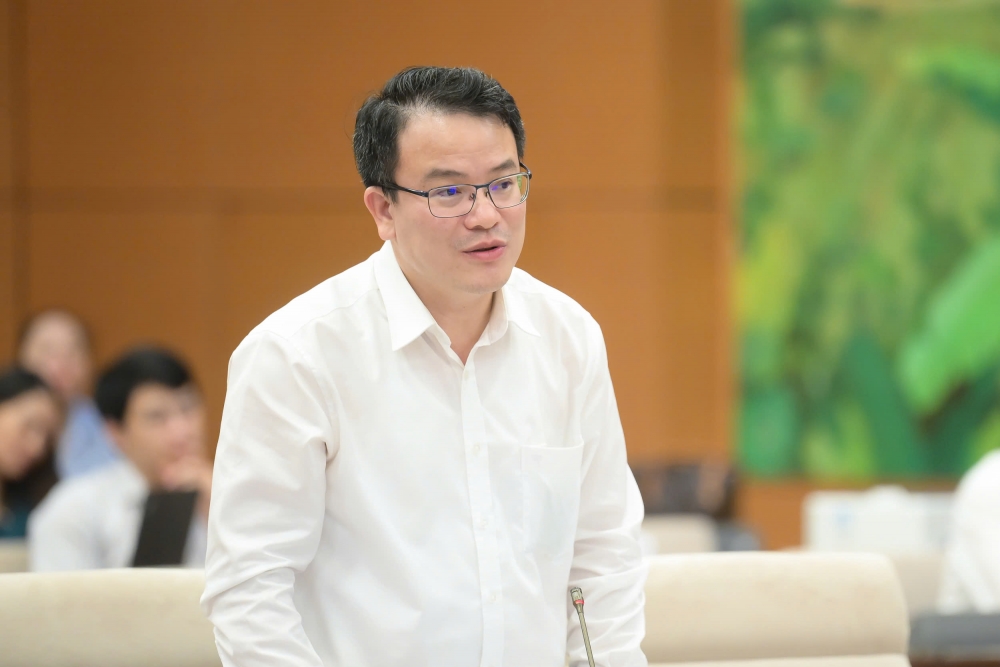 Trình Quốc hội xem xét một số giải pháp quy hoạch gắn với sáp nhập tỉnh Trình Quốc hội xem xét một số giải pháp quy hoạch gắn với sáp nhập tỉnh