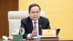 chu tich quoc hoi lam chu tich hoi dong bau cu quoc gia