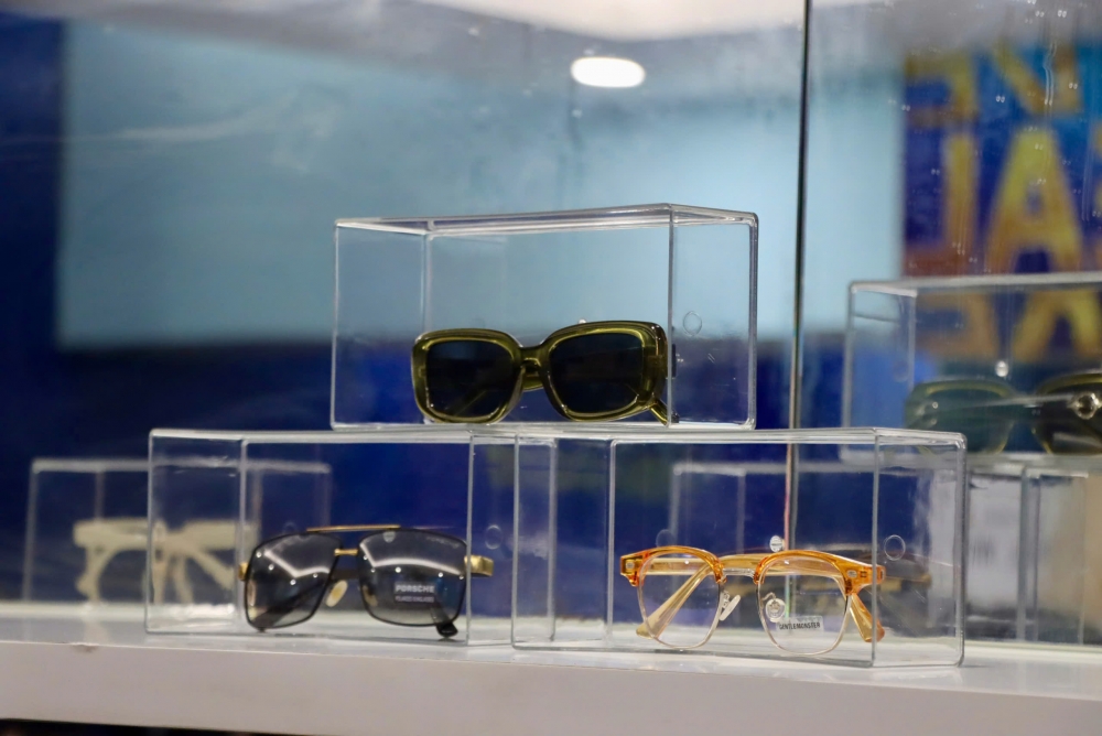 Mở cửa phòng trưng bày nhận diện hàng giả, hàng nhái