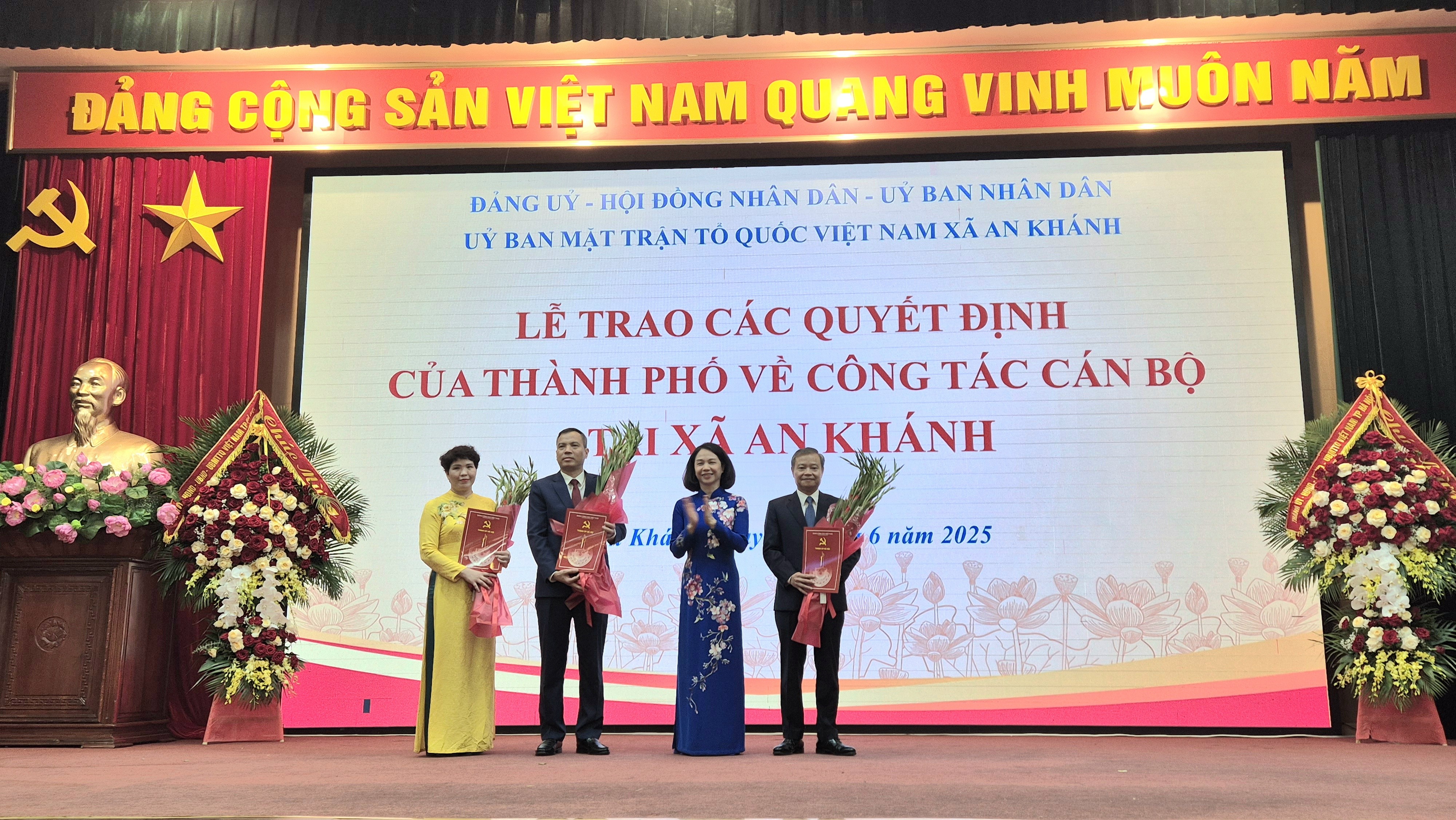 Quyết tâm phát triển bền vững, xứng đáng với niềm tin của Nhân dân