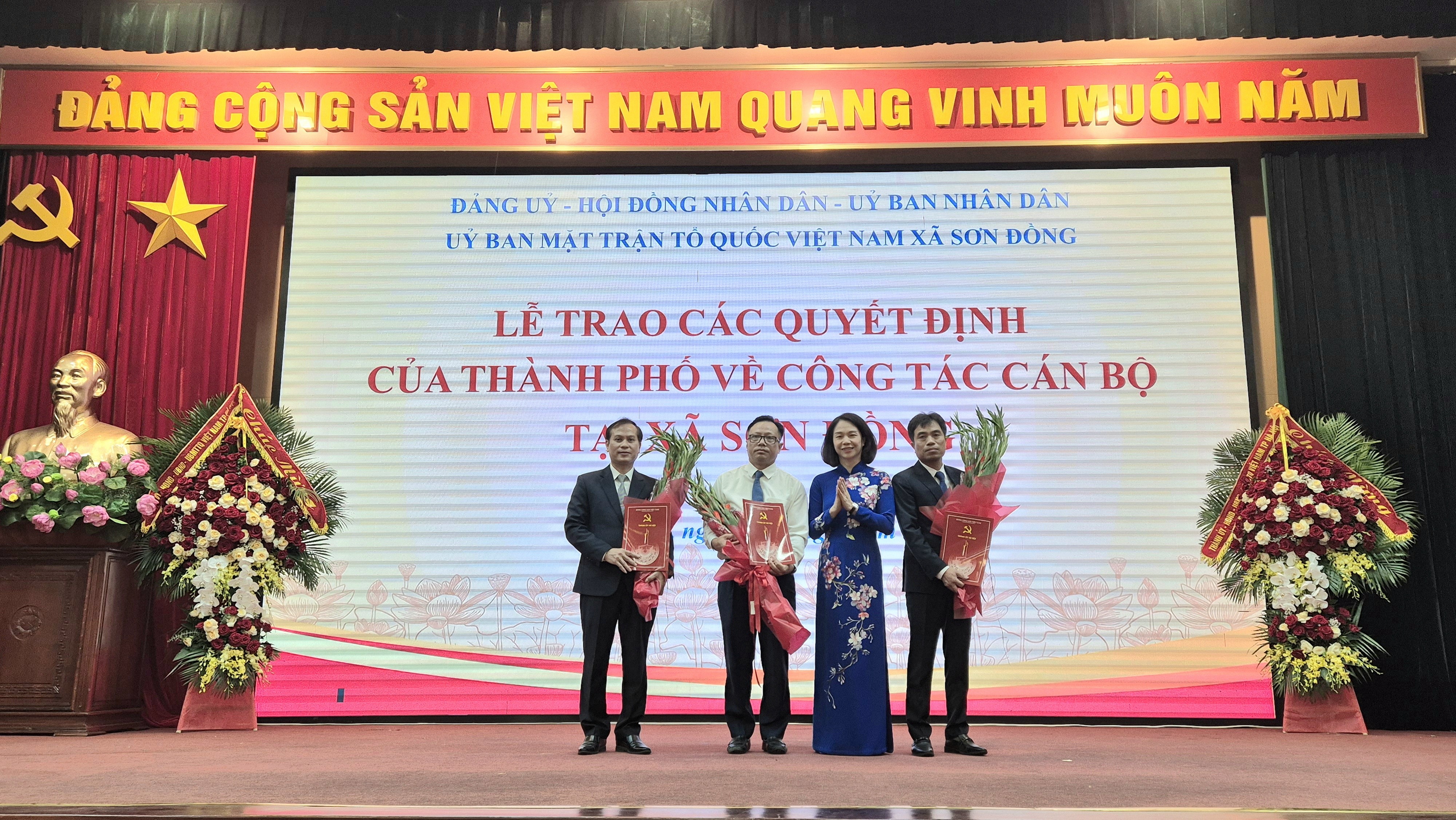 Quyết tâm phát triển bền vững, xứng đáng với niềm tin của Nhân dân