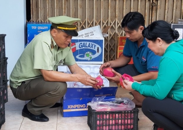 Phát hiện hơn 1 tấn trái cây nhập lậu tại Bình Phước