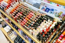 Loạn kinh doanh dược mỹ phẩm trên mạng