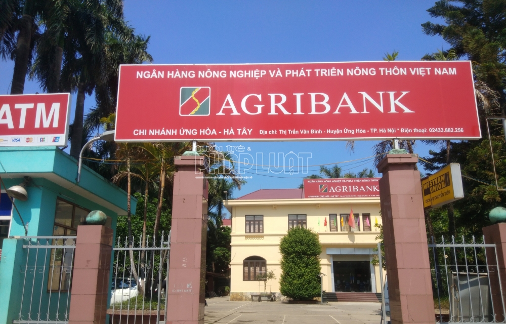 ha noi nguoi dan to co dau hieu lua dao tai agribank ung hoa