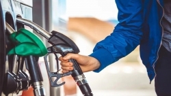 Bộ Công thương dự báo giá xăng dầu có thể tăng mạnh vào các tháng tới