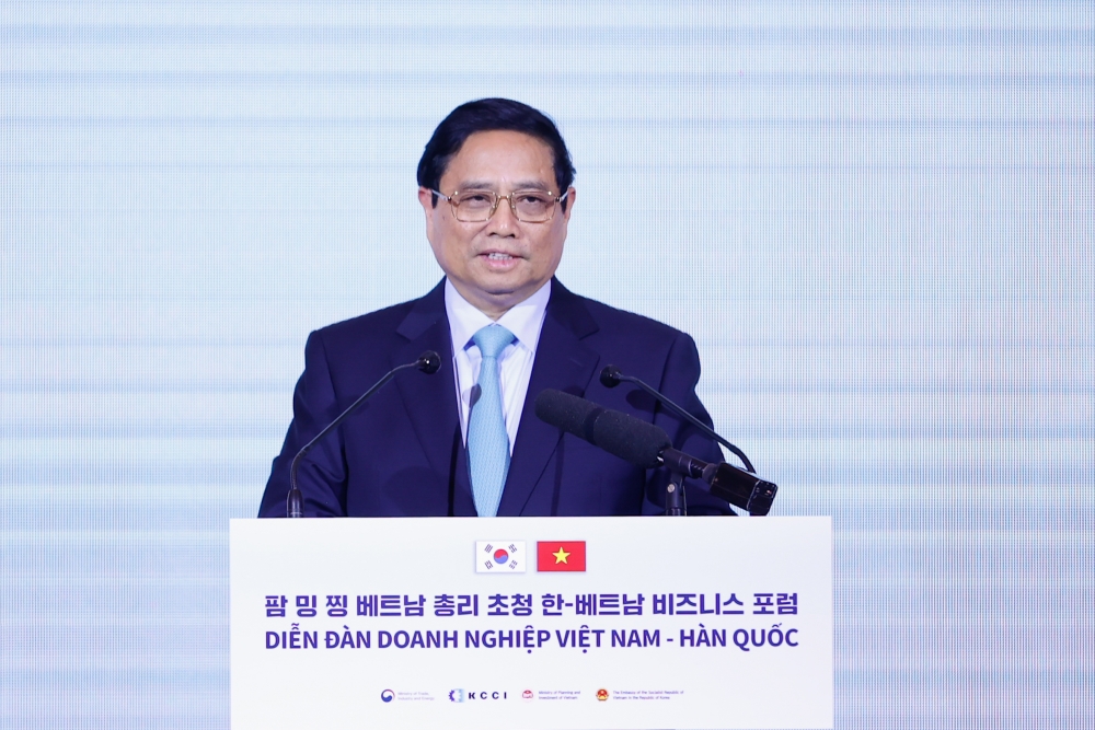 Thủ tướng: Các nhà đầu tư yên tâm đầu tư lâu dài, an toàn tại Việt Nam