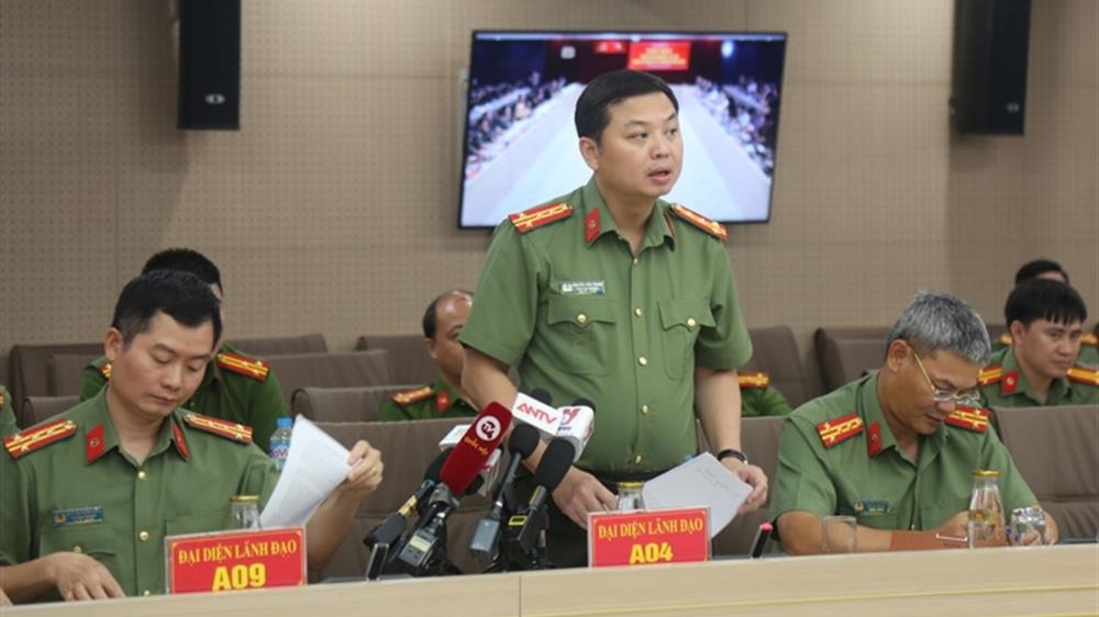 Bộ Công an nói việc doanh nghiệp thuê người xếp hàng mua vàng