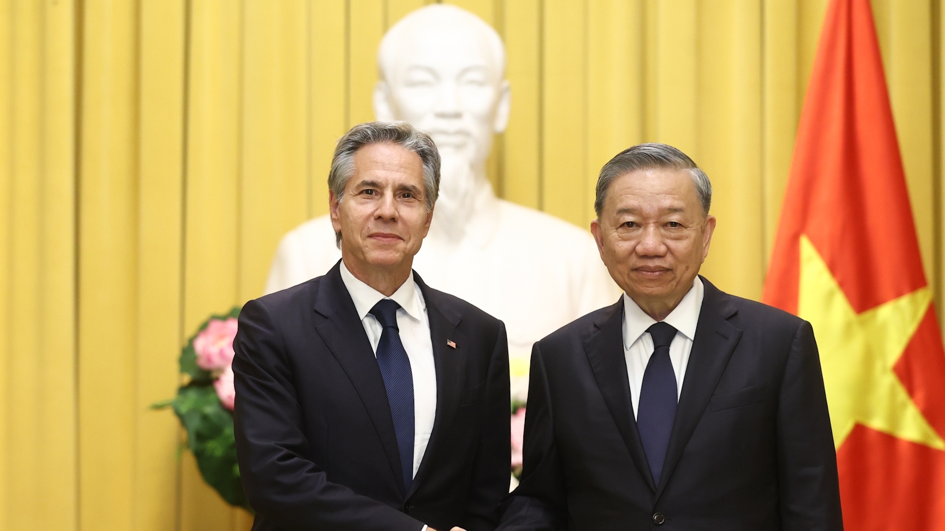 Tổng thống Mỹ gửi thư tay, mượn thơ Nguyễn Du tưởng nhớ Tổng Bí thư Nguyễn Phú Trọng