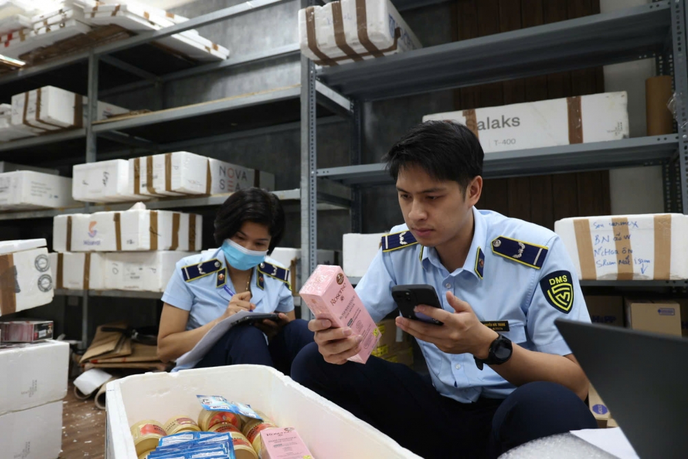 Quyết không để gian thương lộng hành Quyết không để gian thương lộng hành