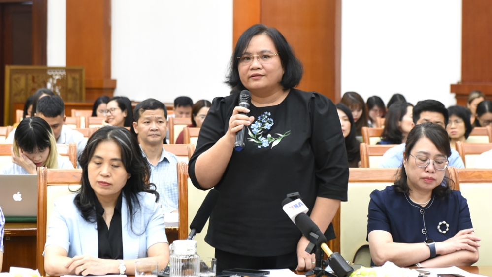 khong ban khong chuyen nhuong tru so nha dat cong doi du sau sap nhap