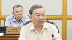 tong bi thu nam bat kip thoi go vuong cho cap xa khi van hanh bo may moi