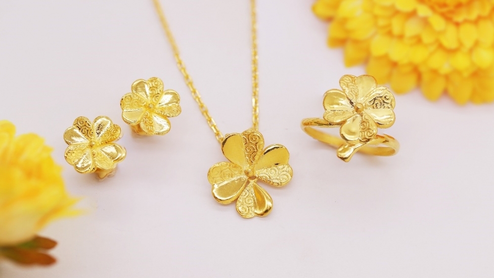 Đừng để “giấy phép lồng giấy phép” khi quản lý kinh doanh vàng