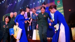 Thế hệ áo xanh thời "số hóa" tri ân thế hệ "đào núi, lấp biển"