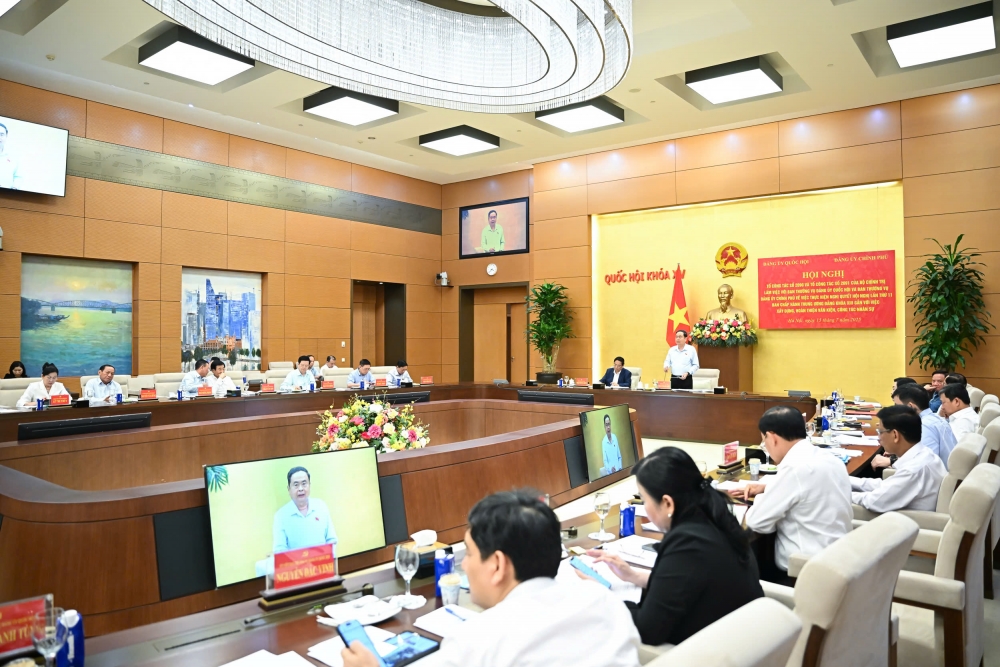 Không phân biệt “việc anh, việc tôi” để mang lại hiệu quả thực chất cho đất nước, Nhân dân