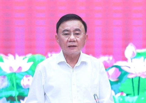 Bộ Chính trị: Kiện toàn Bí thư, Chủ tịch UBND cấp xã còn thiếu trước 25/7